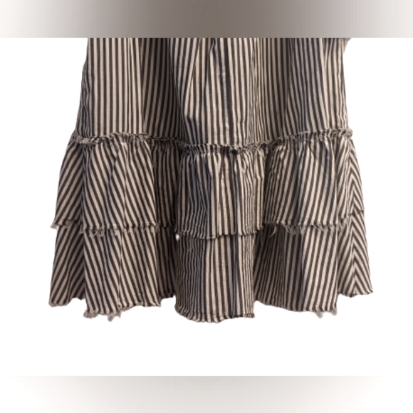 EUC ZARA Woman Premium grey/white striped tiered ruffle hems off shoulder mini - Picture 11 of 13
